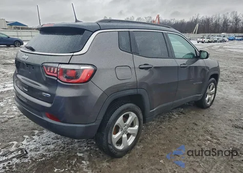 2018 Jeep Compass Latitude из США, поврежденный, VIN 3C4NJDBB3JT307255